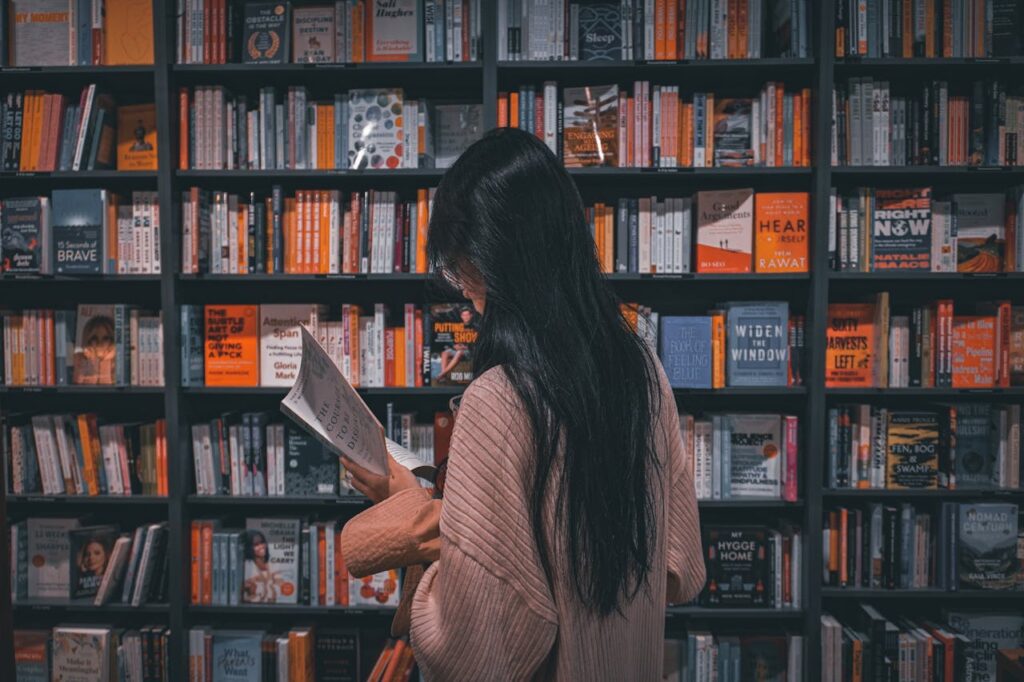 Vom Buch-Manuskript in den Buchhandel